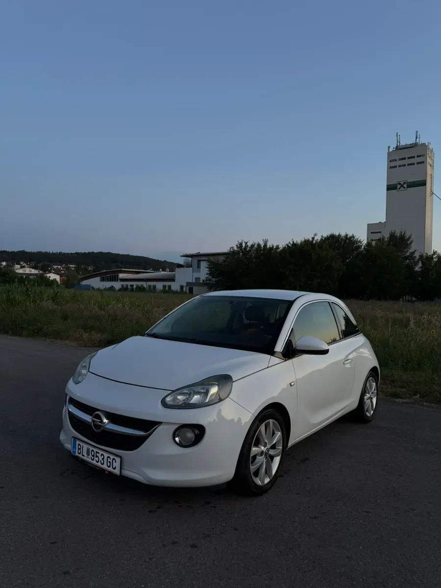 Opel Adam