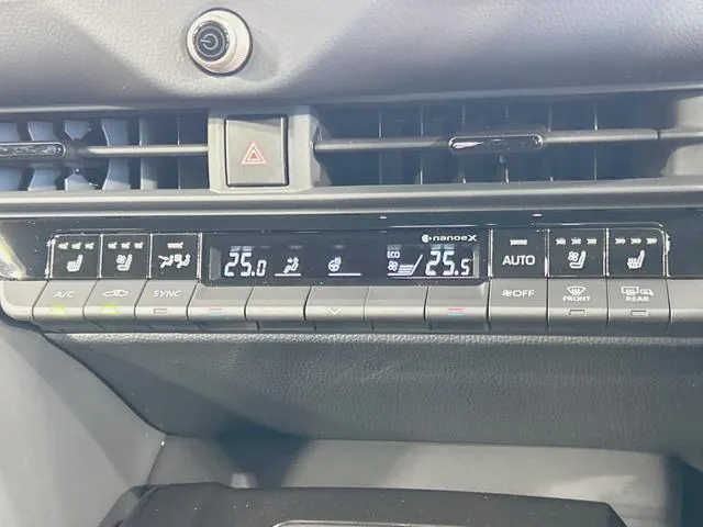 Toyota Crown Sport Z 2024 photo 5