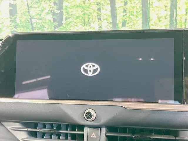 Toyota Crown Sport Z 2024 photo 3