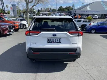 Toyota Rav4 2024 photo 4
