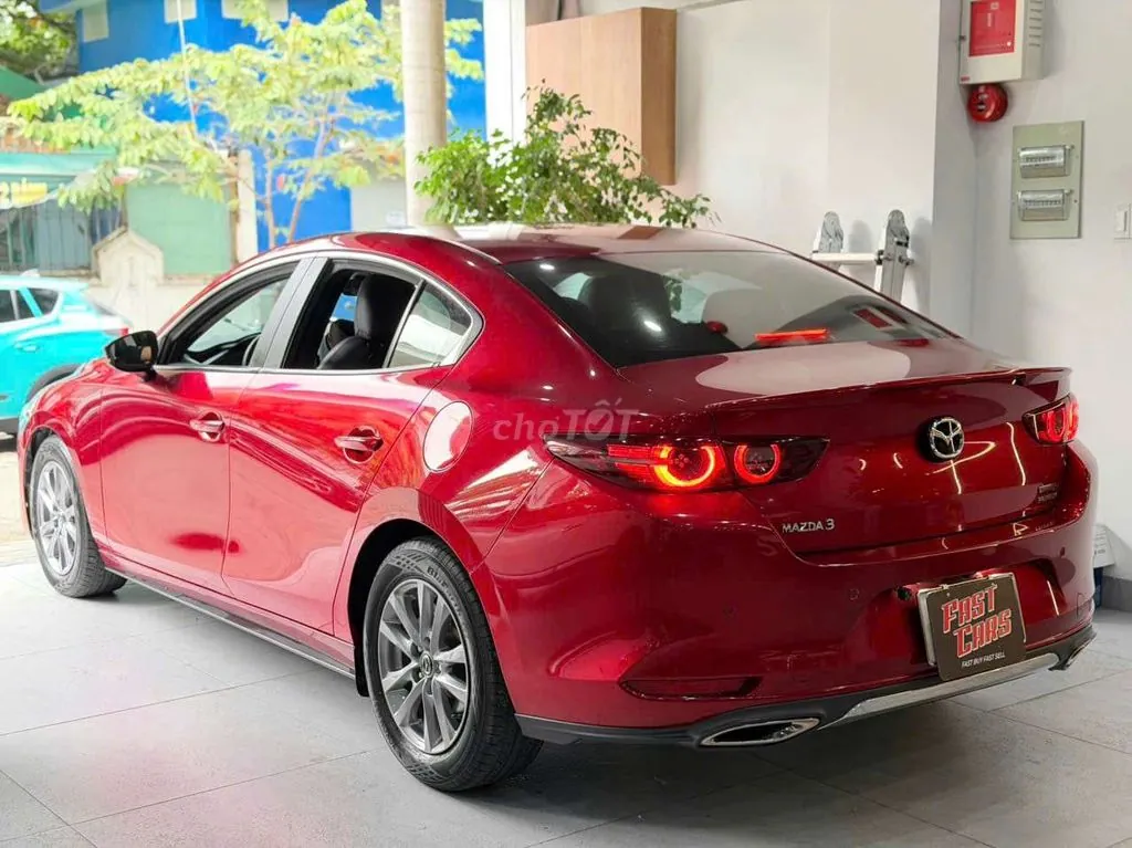 Mazda 3 2022 photo 5