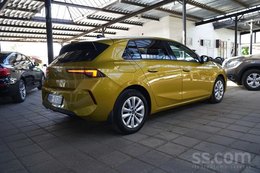 Opel Astra 2023 photo 5