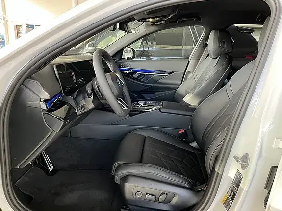 BMW 530E 2027 photo 5