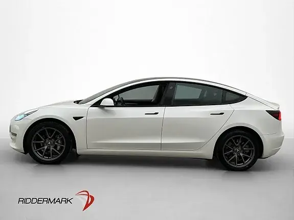 Tesla Model 3 2023 photo 5