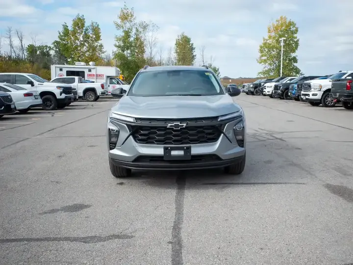 Chevrolet Trax 2026 photo 3