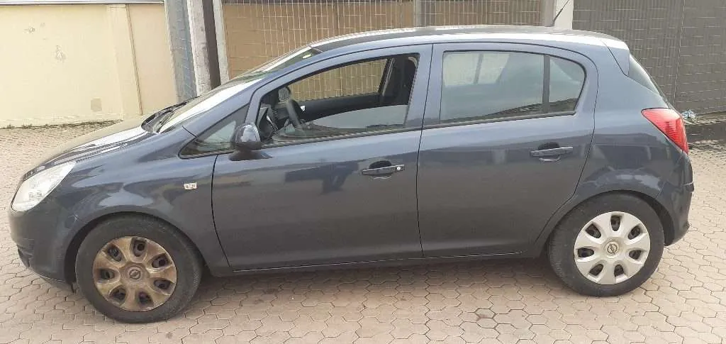 Opel Corsa 2015 photo 3