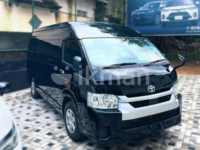 Toyota Hiace Commuter Gl