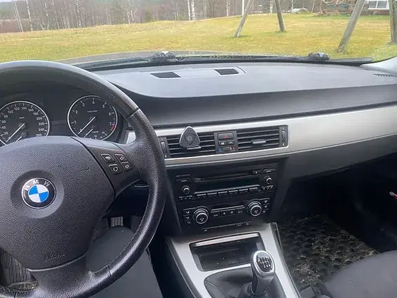 BMW 320I 2008 photo 5