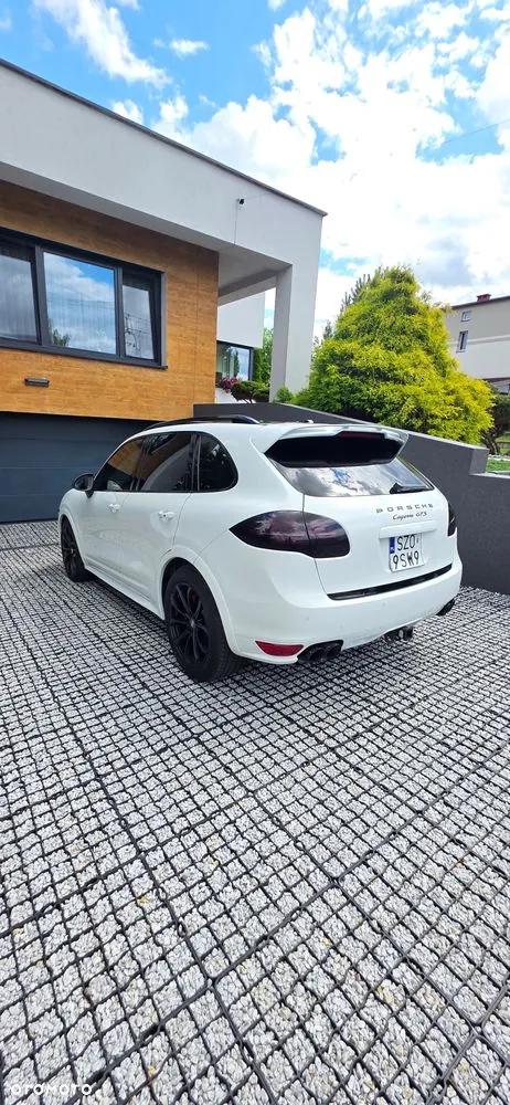 Porsche Cayenne 2013 photo 3