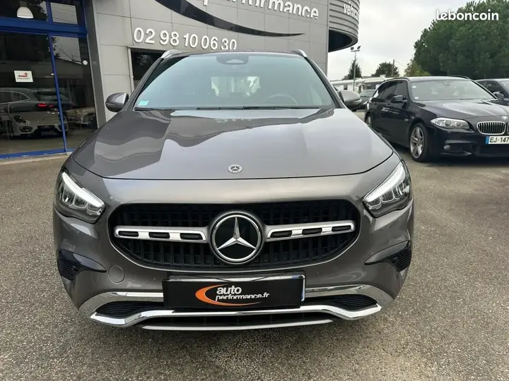 Mercedes-Benz Gla 2023 photo 2