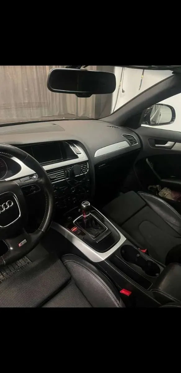 Audi A4 2008 photo 3