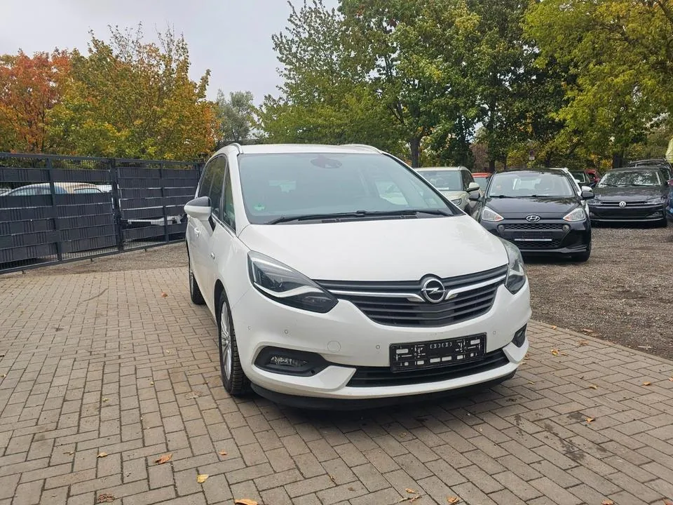 Opel Zafira C Tourer