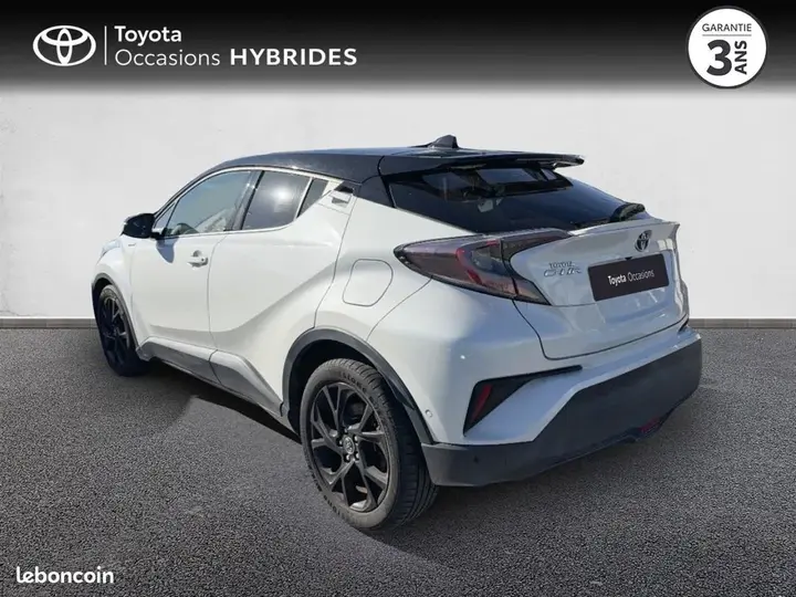 Toyota C-Hr 2019 photo 2