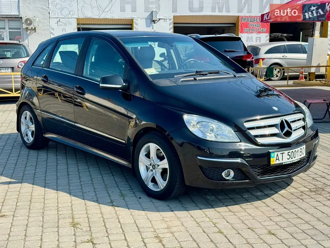 Mercedes-Benz B-Class 2011 photo 4