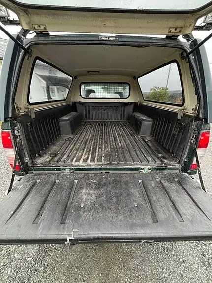 Nissan Navara 2003 photo 5