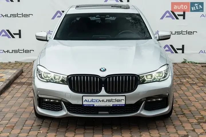 BMW 7 Series 2018 photo 4