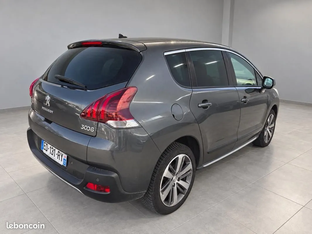 Peugeot 3008 2016 photo 2