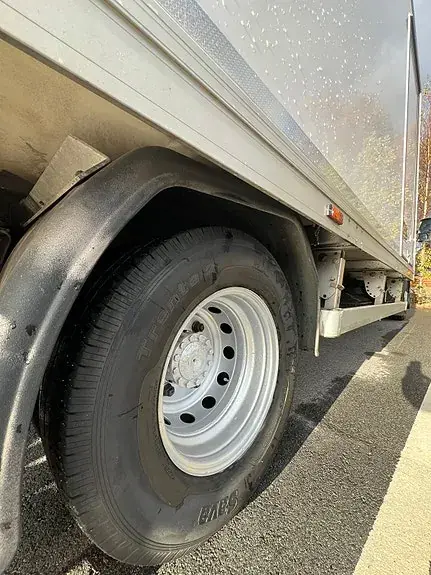 Iveco Daily 2019 photo 2
