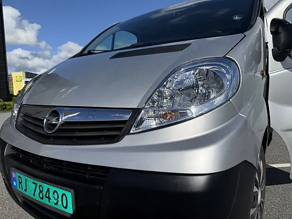 Opel Vivaro 2008 photo 4