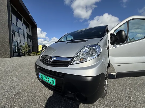 Opel Vivaro 2008 photo 5