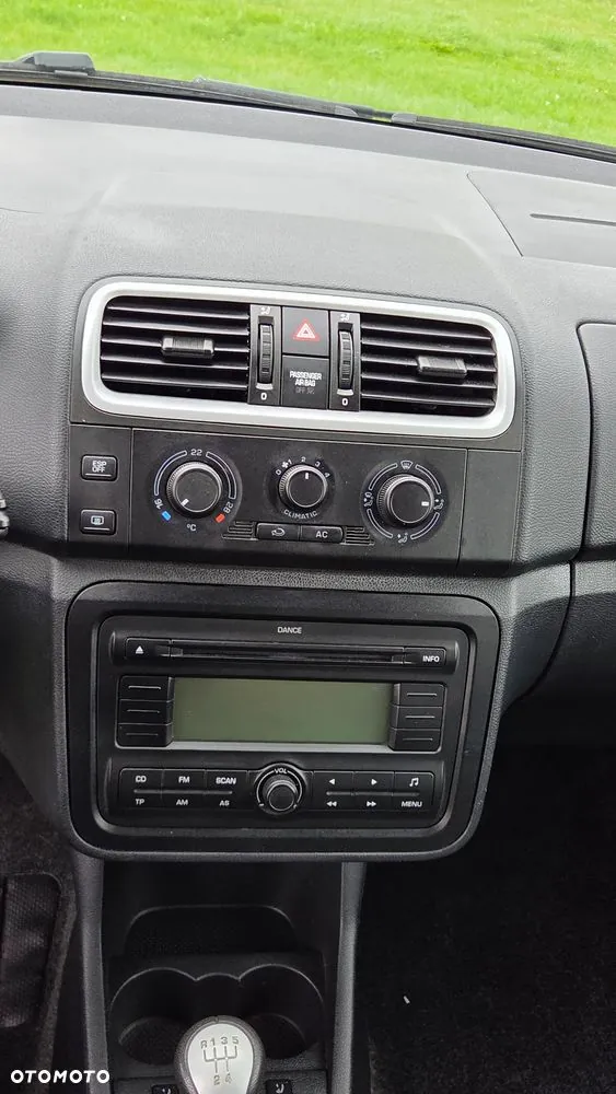 Skoda Fabia 2009 photo 5