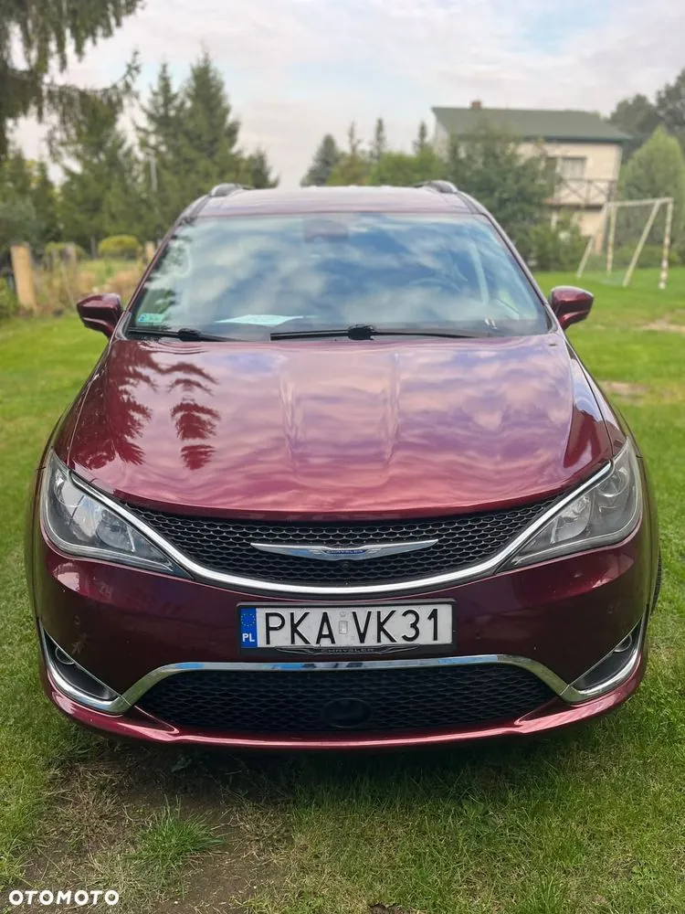 Chrysler Pacifica 2017 photo 5