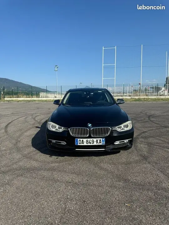 BMW 3 Series 2012 photo 2
