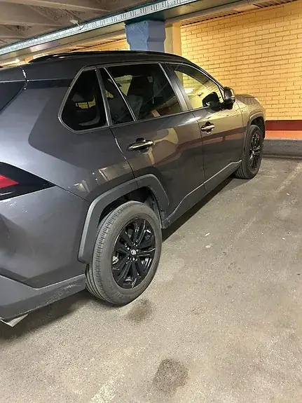 Toyota Rav4 2021 photo 4