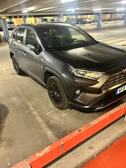 Toyota Rav4 2021 photo 5