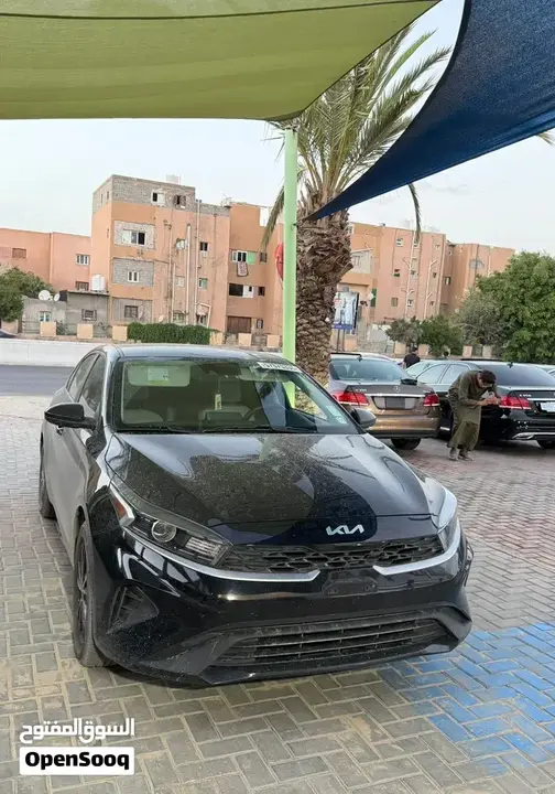 Kia Forte 2023 photo 3