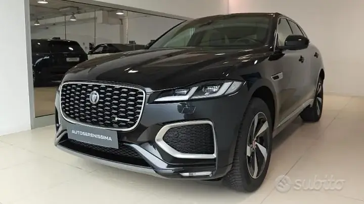Jaguar F-Pace