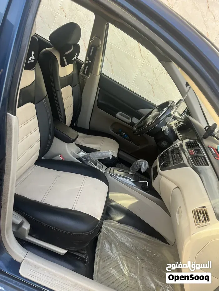 Mitsubishi Lancer 2009 photo 4