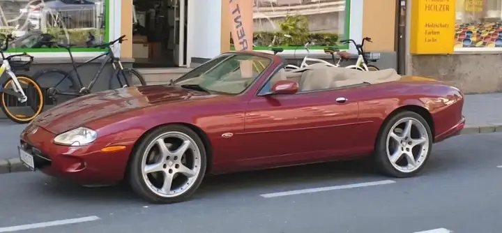 Jaguar Xk8