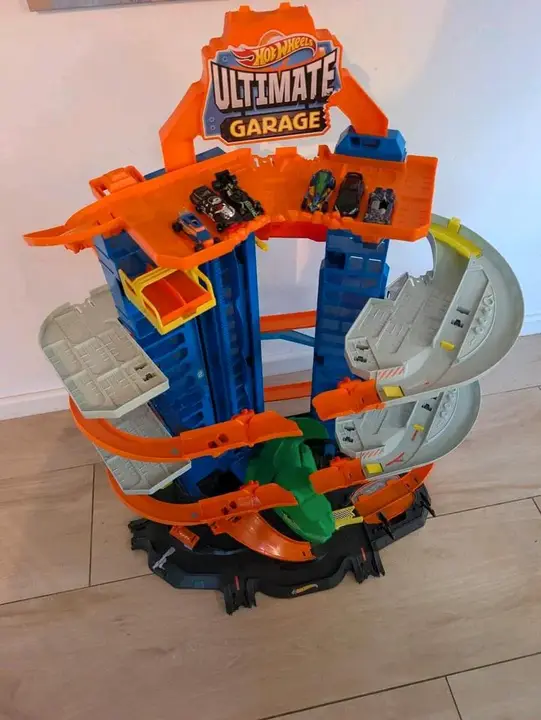 Hot Wheels Ultimative Garage