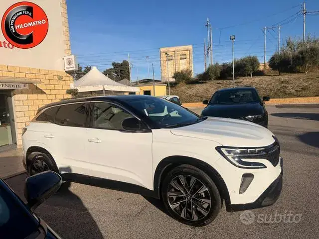 Renault Austral 2024 photo 2