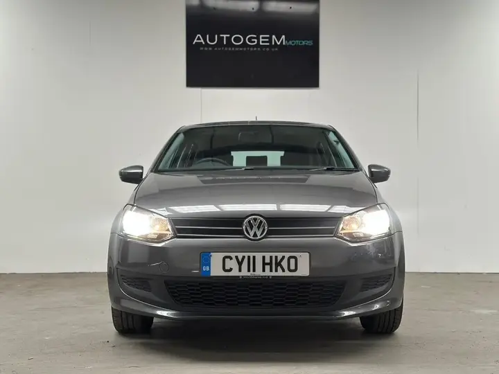 Volkswagen Polo 2011 photo 2