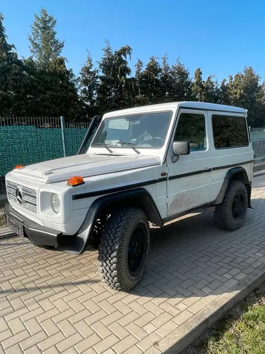 Mercedes-Benz G 320