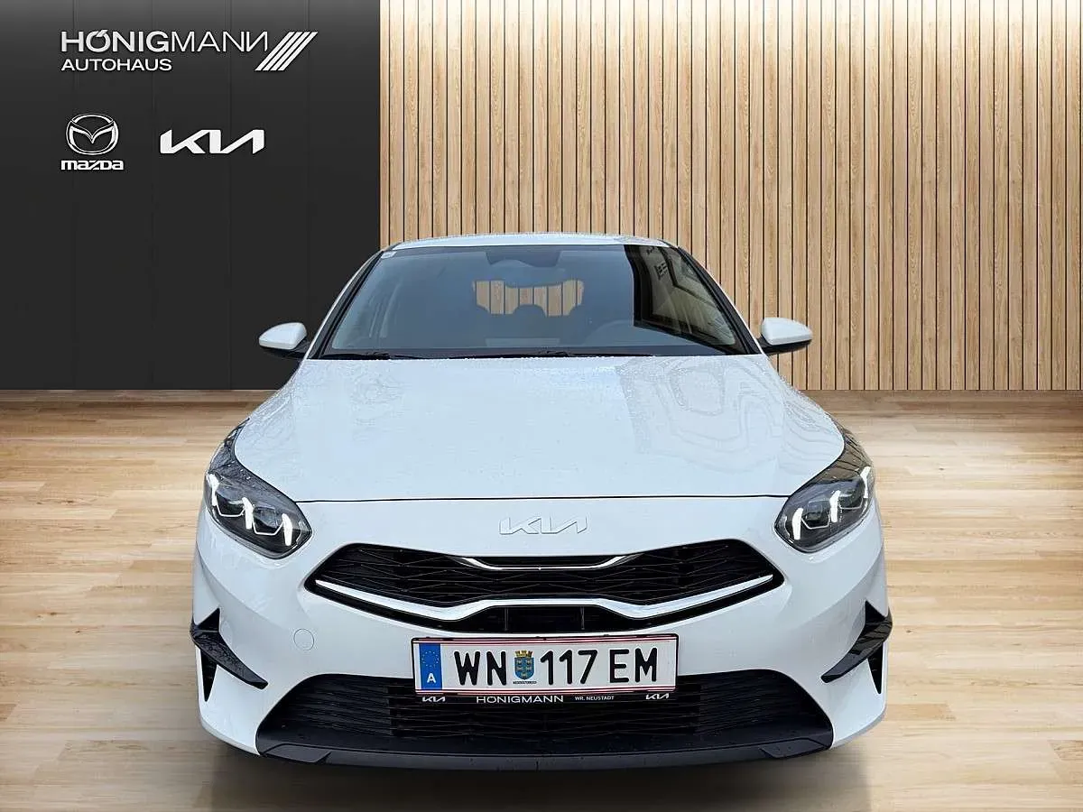 Kia Ceed 2025 photo 2