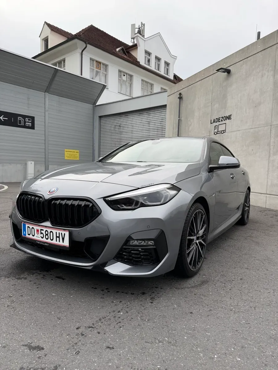 BMW 2 Series 2022 photo 2