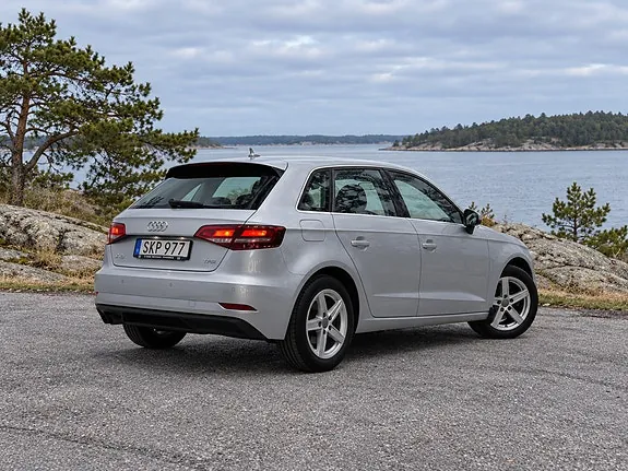 Audi A3 2018 photo 3