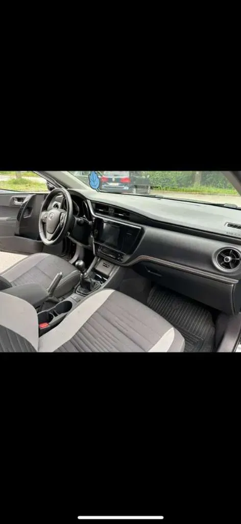 Toyota Auris 2016 photo 2