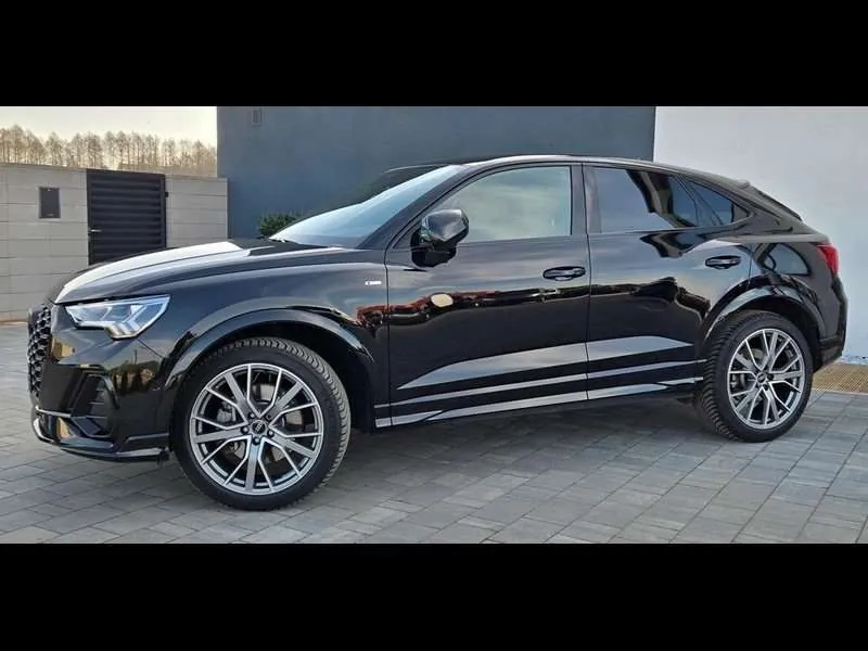Audi Q3 2020 photo 4