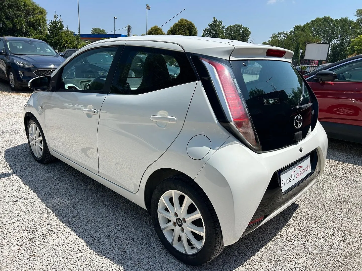 Toyota Aygo 2015 photo 4