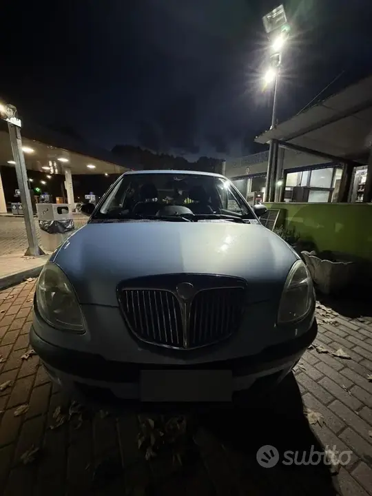 Lancia Ypsilon 2005 photo 4