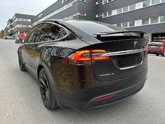 Tesla Model X 2019 photo 4