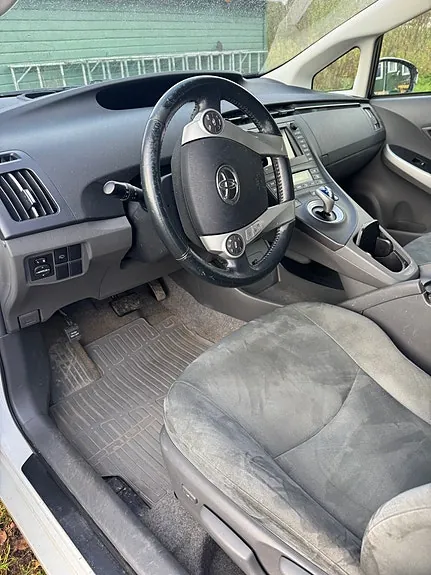 Toyota Prius 2011 photo 4