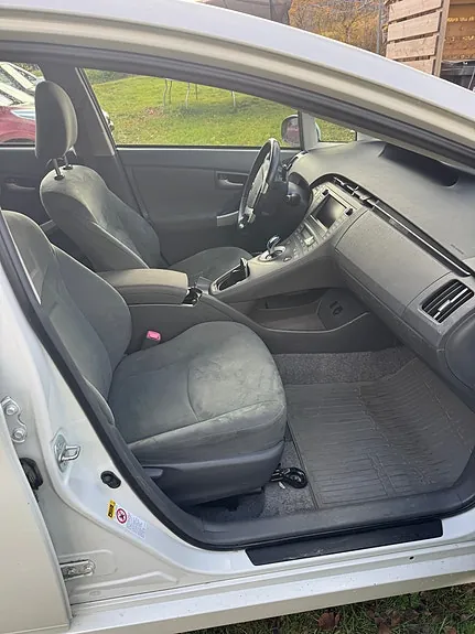 Toyota Prius 2011 photo 5