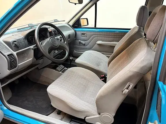 Opel Corsa 1993 photo 5