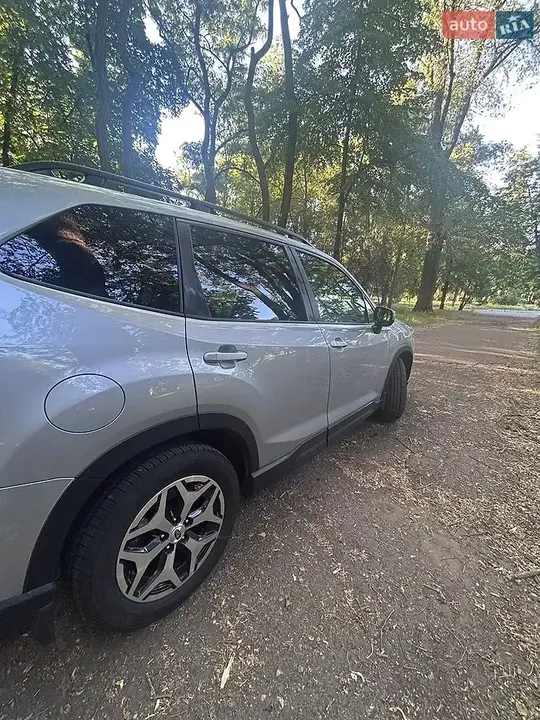 Subaru Forester 2023 photo 4