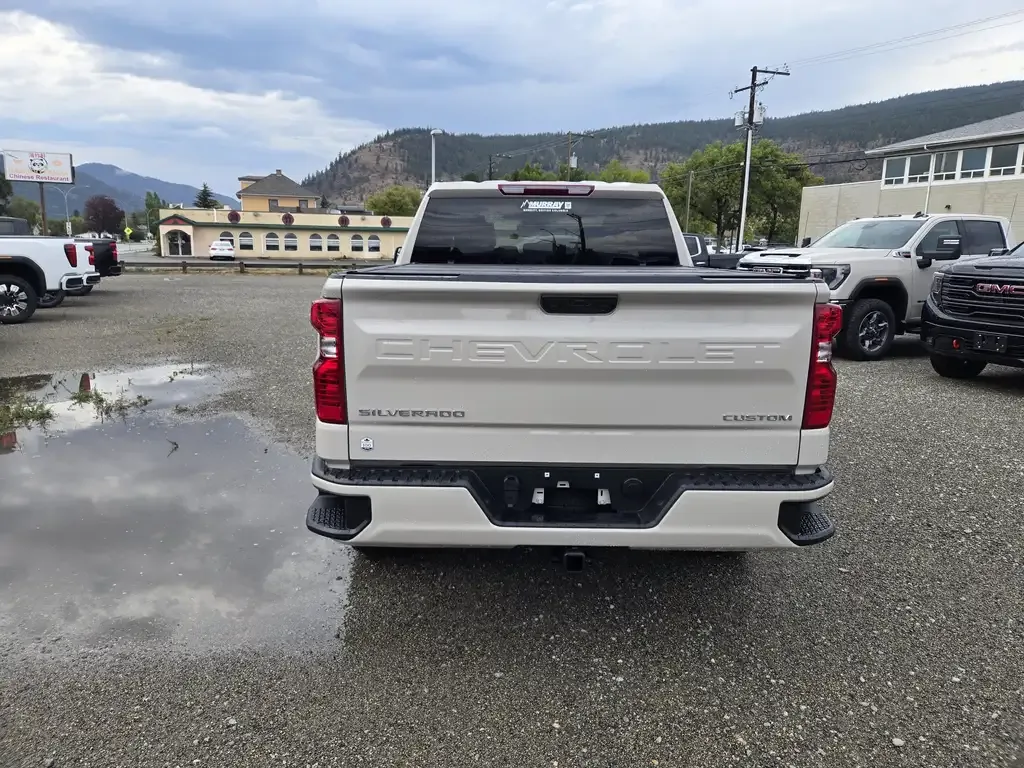 Chevrolet Silverado 1500 2026 photo 4